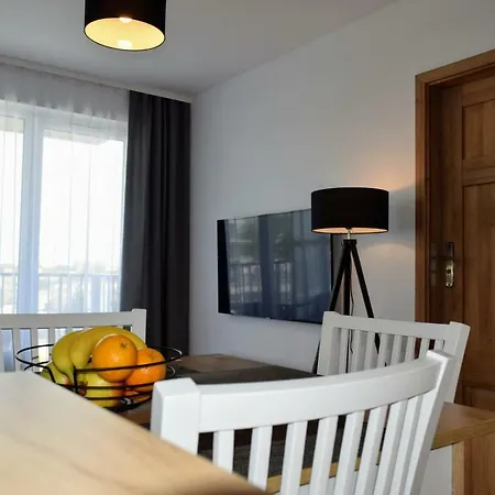 Anders Z Miejscem W Garazu I Rowerami Kolobrzeg