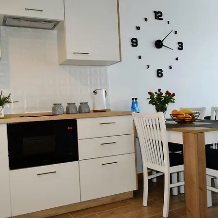 Anders Z Miejscem W Garazu I Rowerami *