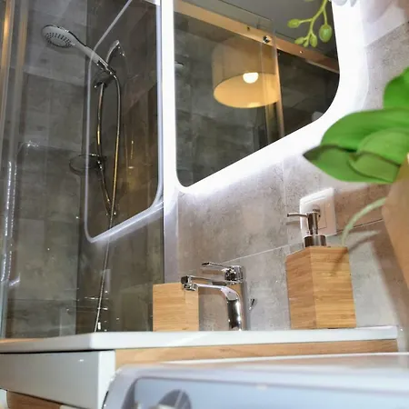 Apartament Anders Z Miejscem W Garażu I Rowerami Kołobrzeg