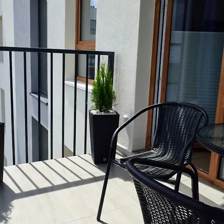 Anders Z Miejscem W Garazu I Rowerami Apartment Kolobrzeg