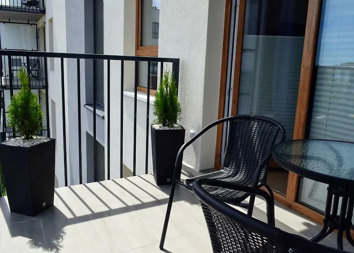 Anders Z Miejscem W Garazu I Rowerami Apartament Kołobrzeg